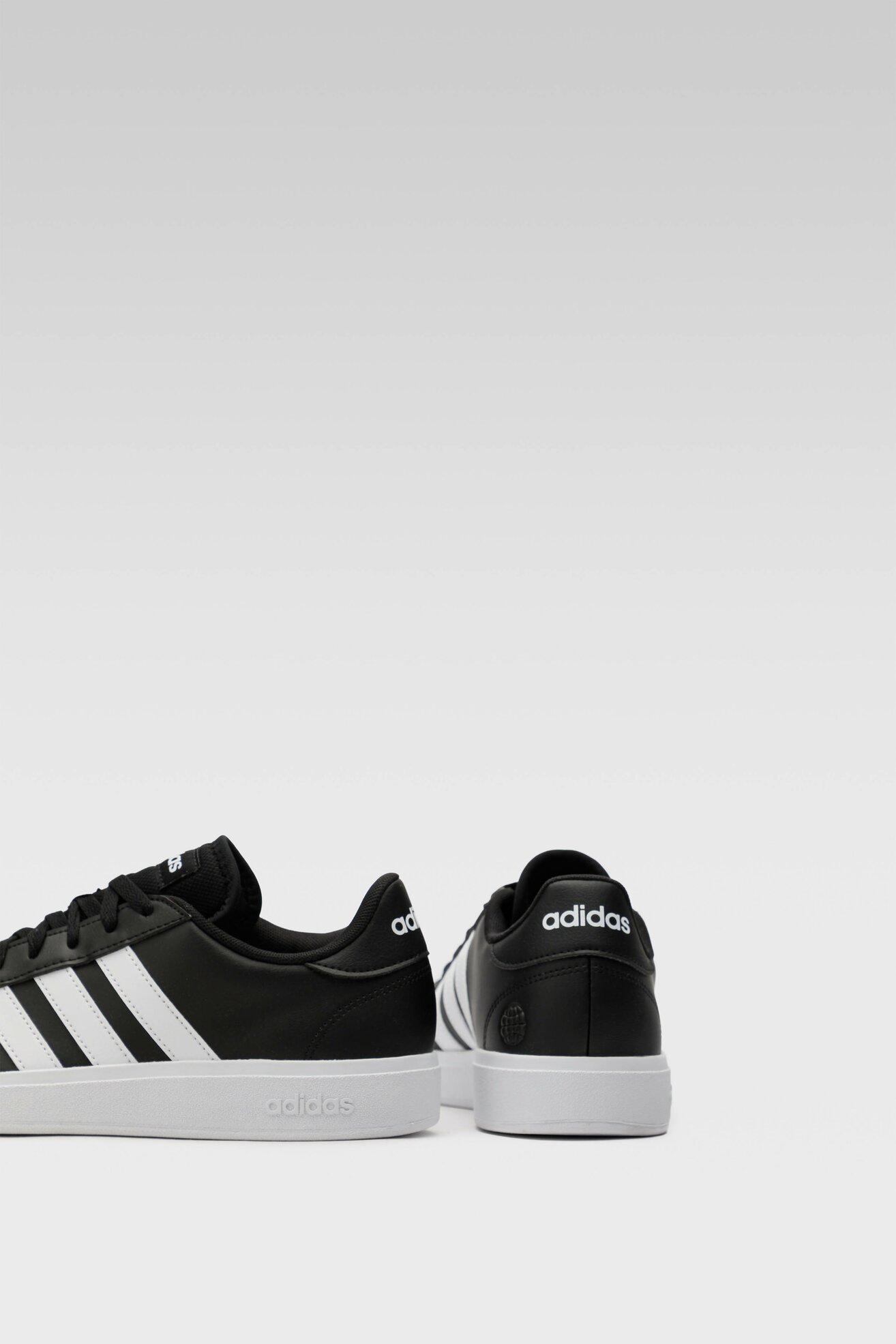 Obuwie sportowe adidas GRAND COURT BASE 2.0 GW9251 Czarny