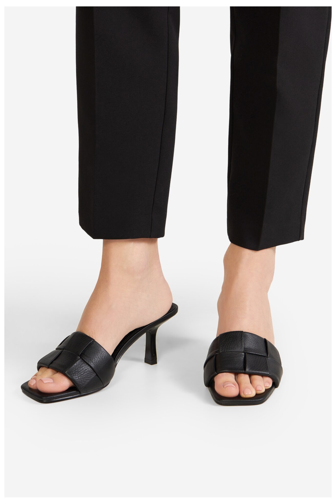 Klapki Jenny RZ45505413 Czarny