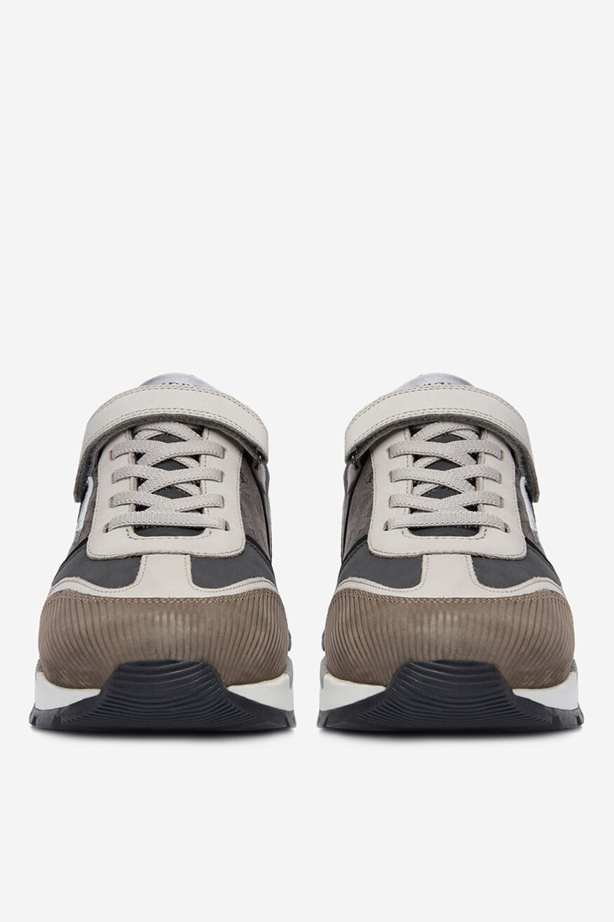 
                GUESS - Sneakersy skórzane - 5906751792070