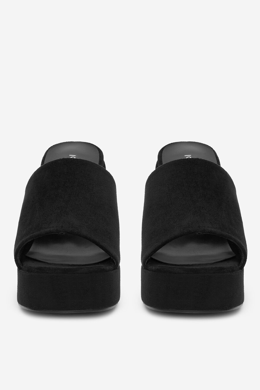 
                DeeZee - Klapki - 5906751731970