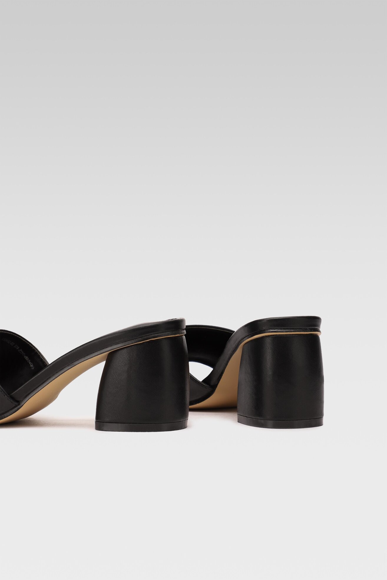 Klapki Jenny Fairy LS5492-02 Czarny