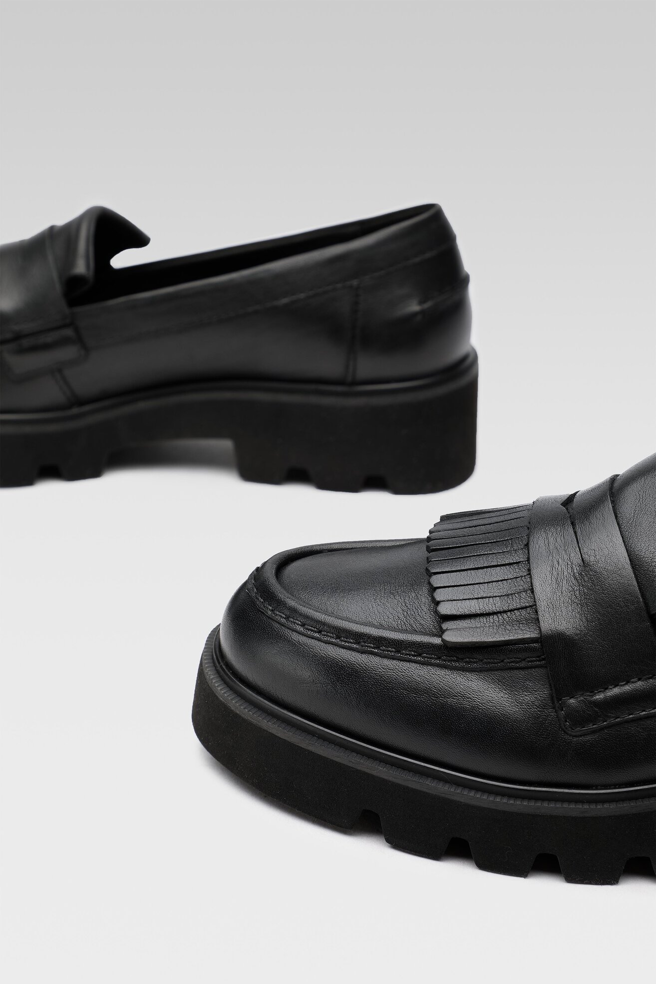 Mokasyn Pikolinos W6Y-3631 Czarny