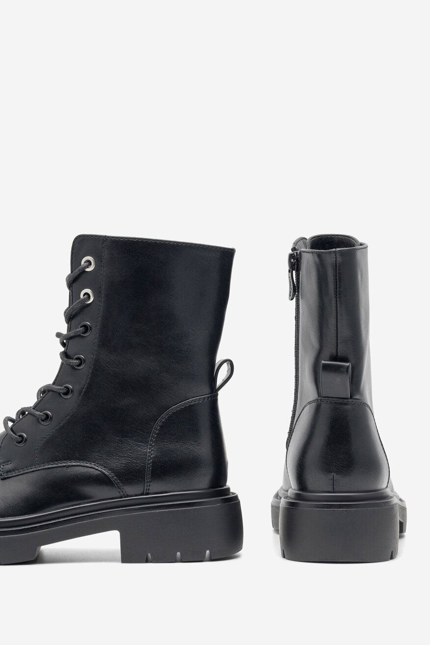 
                Duboke cipele DeeZee CRNA - 5904862953007