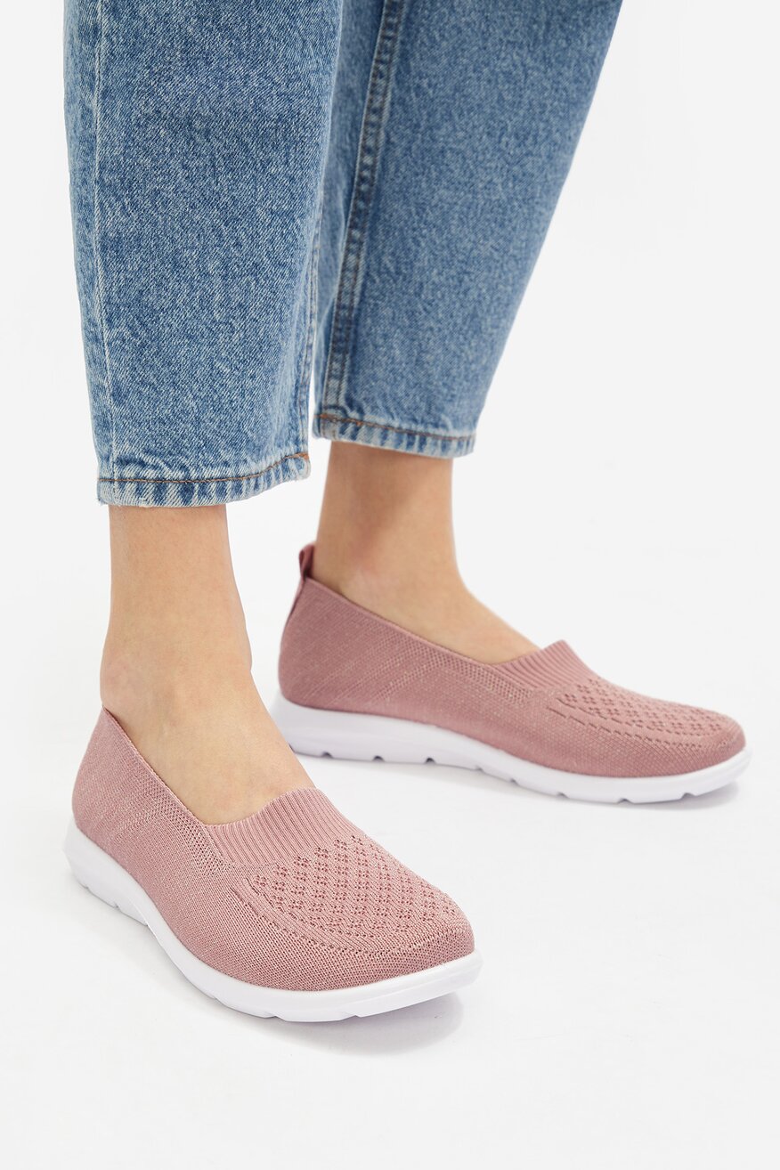 
                Напівчеревик Jenny РОЖЕВИЙ - 5904862884431