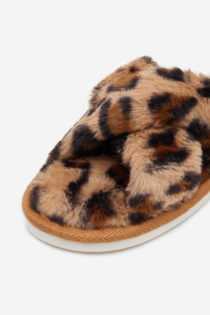 
                DeeZee - Kapcie ocieplane - 5904410900378