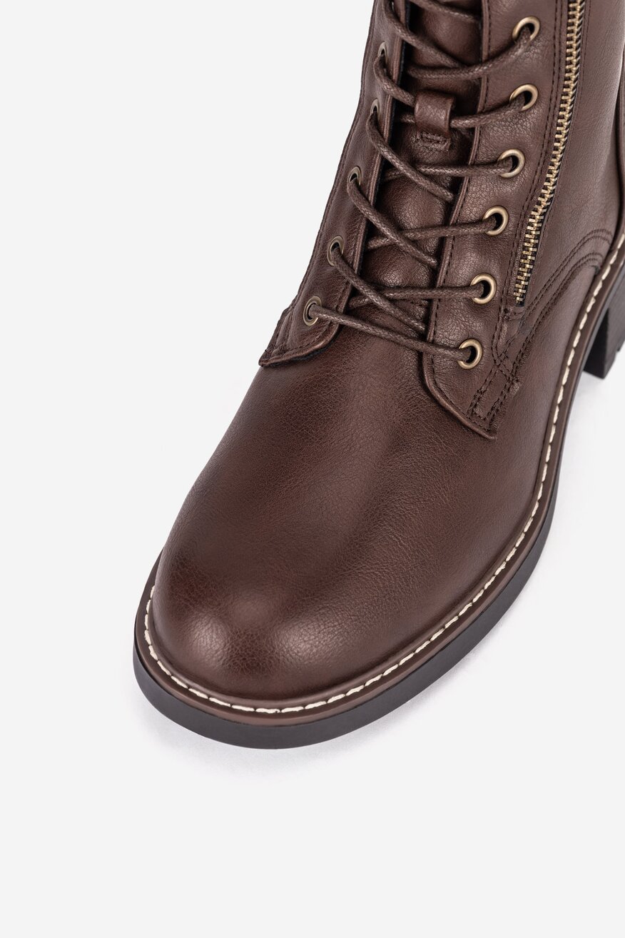 
                Duboke cipele Clara Barson BRAON - 5905588656630