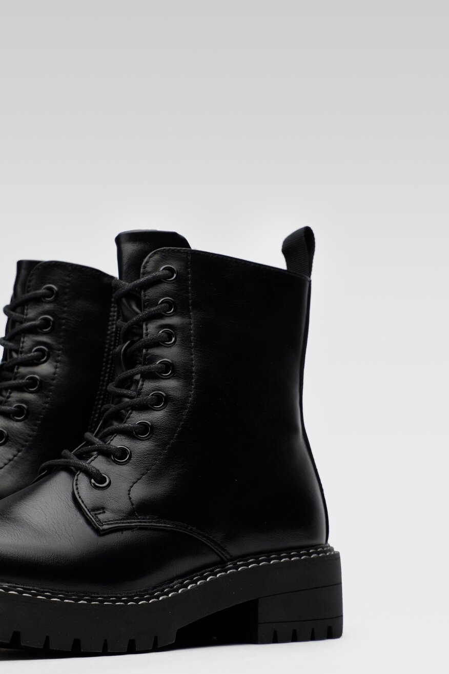 
                Bocanci Jenny Fairy NEGRU - 5904248870652