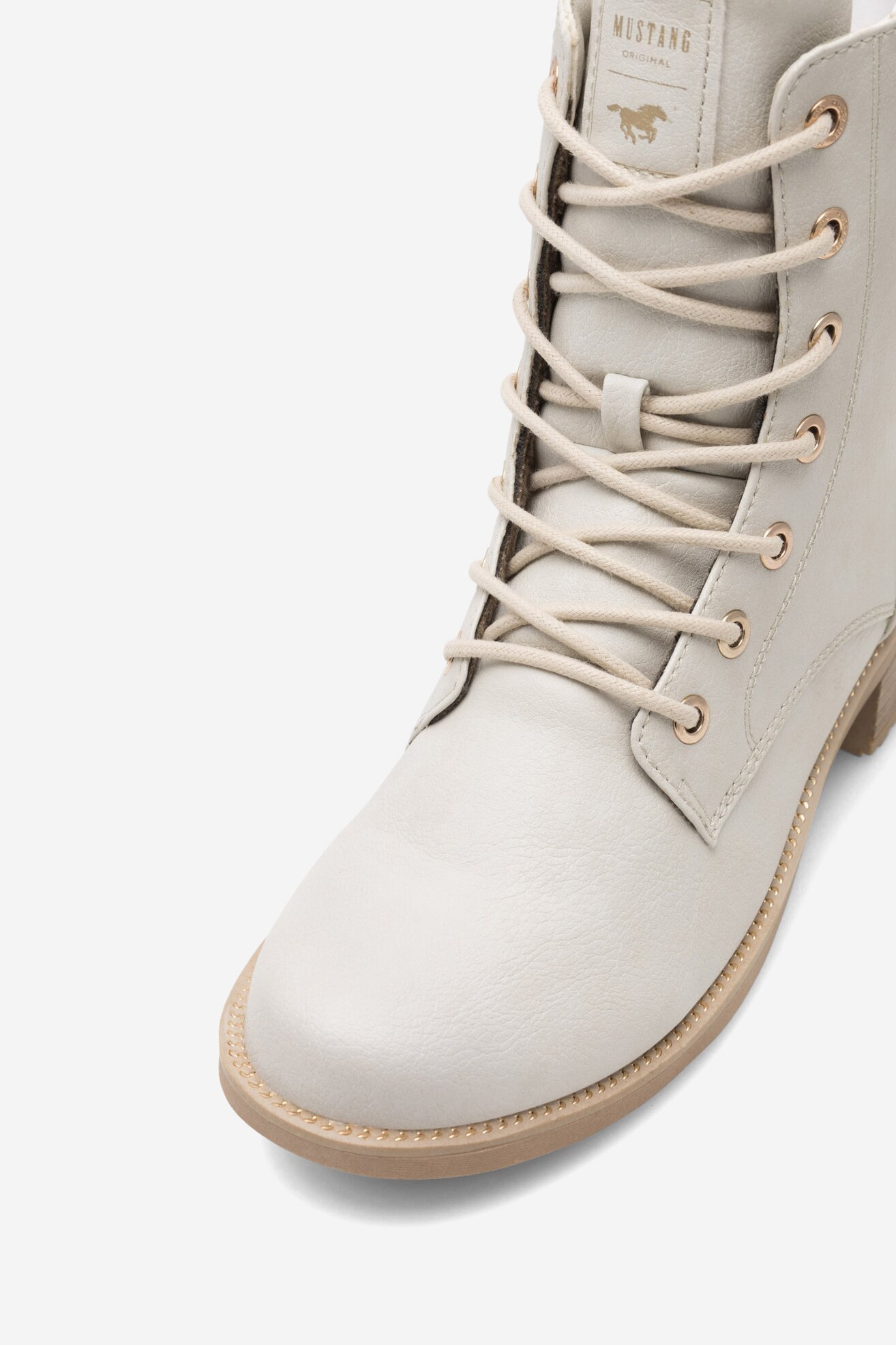 Боти Mustang 1402-502 БЯЛ