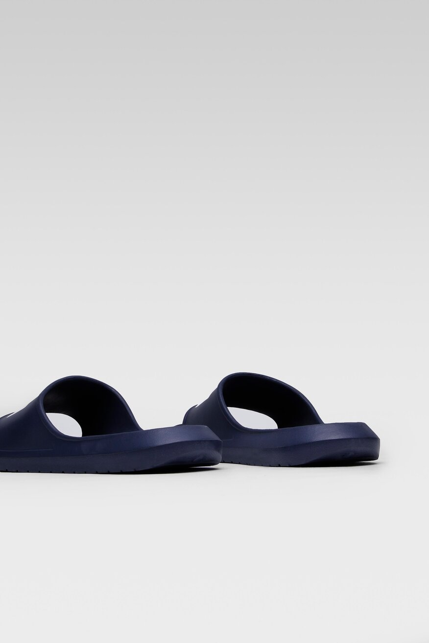 Puma - Klapki basenowe granatowe - 5903698506777