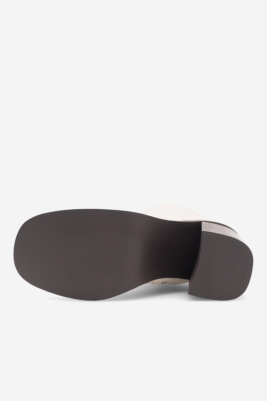 
                Bokacsizma Jenny Fairy BÉZS - 5905588058304