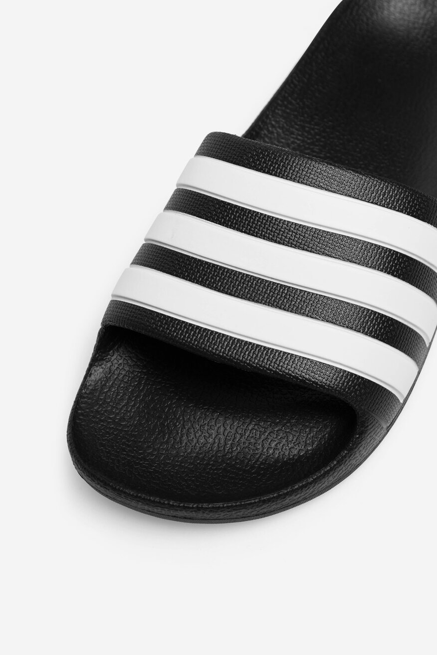 
                Папуче за базен adidas CRNA - 5905588296669