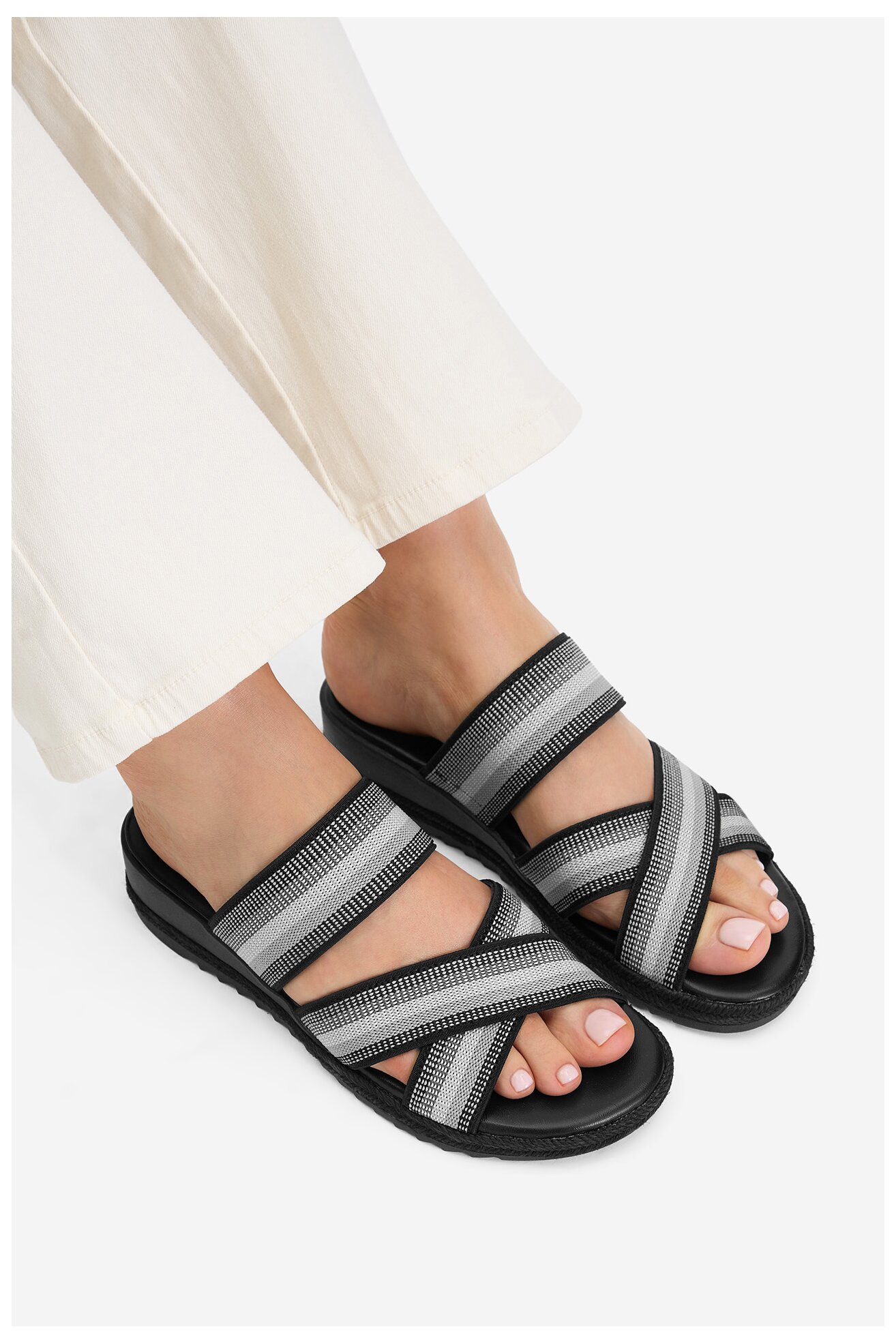 Шльопанець Go Soft CEO-R25AW01006 ЧОРНИЙ