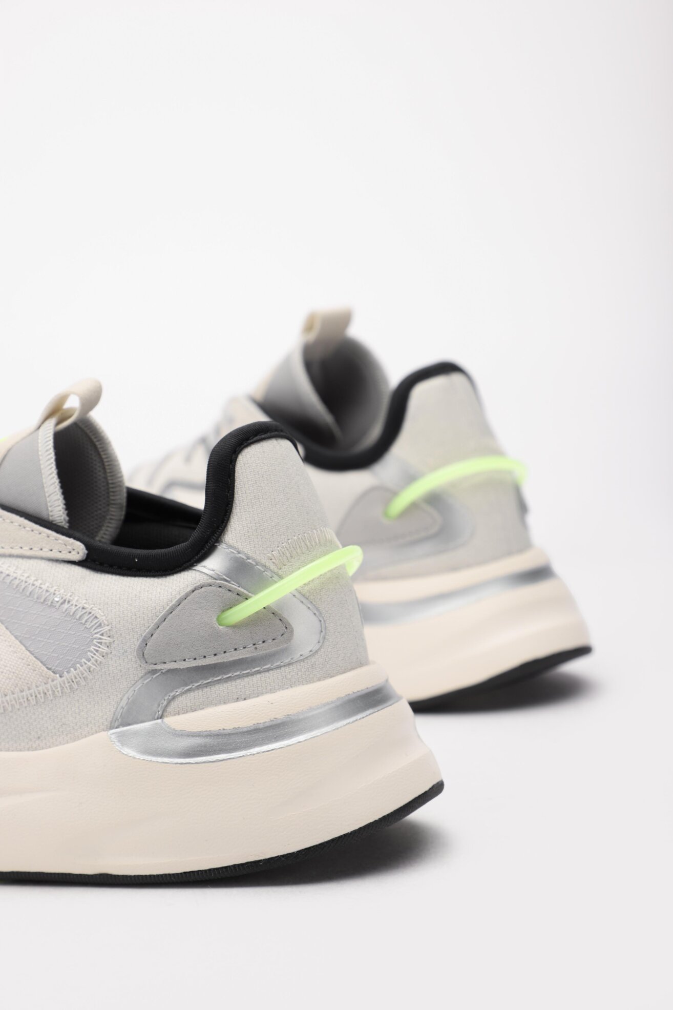 Obuwie sportowe adidas FUTUREFLOW FX9147 Szary