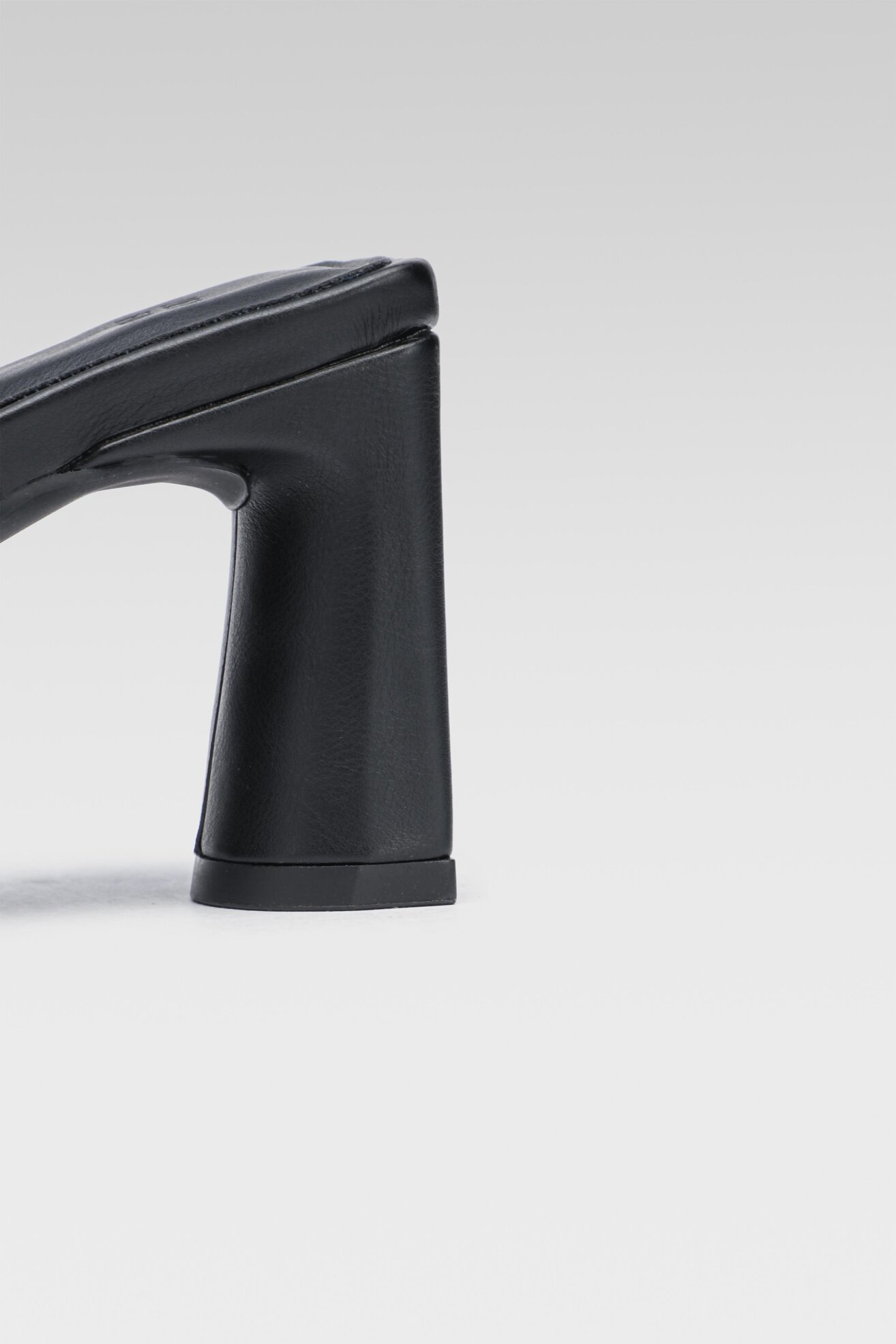 Klapki Jenny Fairy WYL2676-1 Czarny