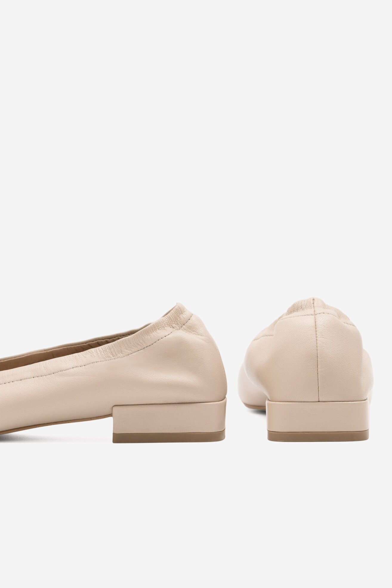 Baleriny Gino Rossi STELLA-108109 Beżowy