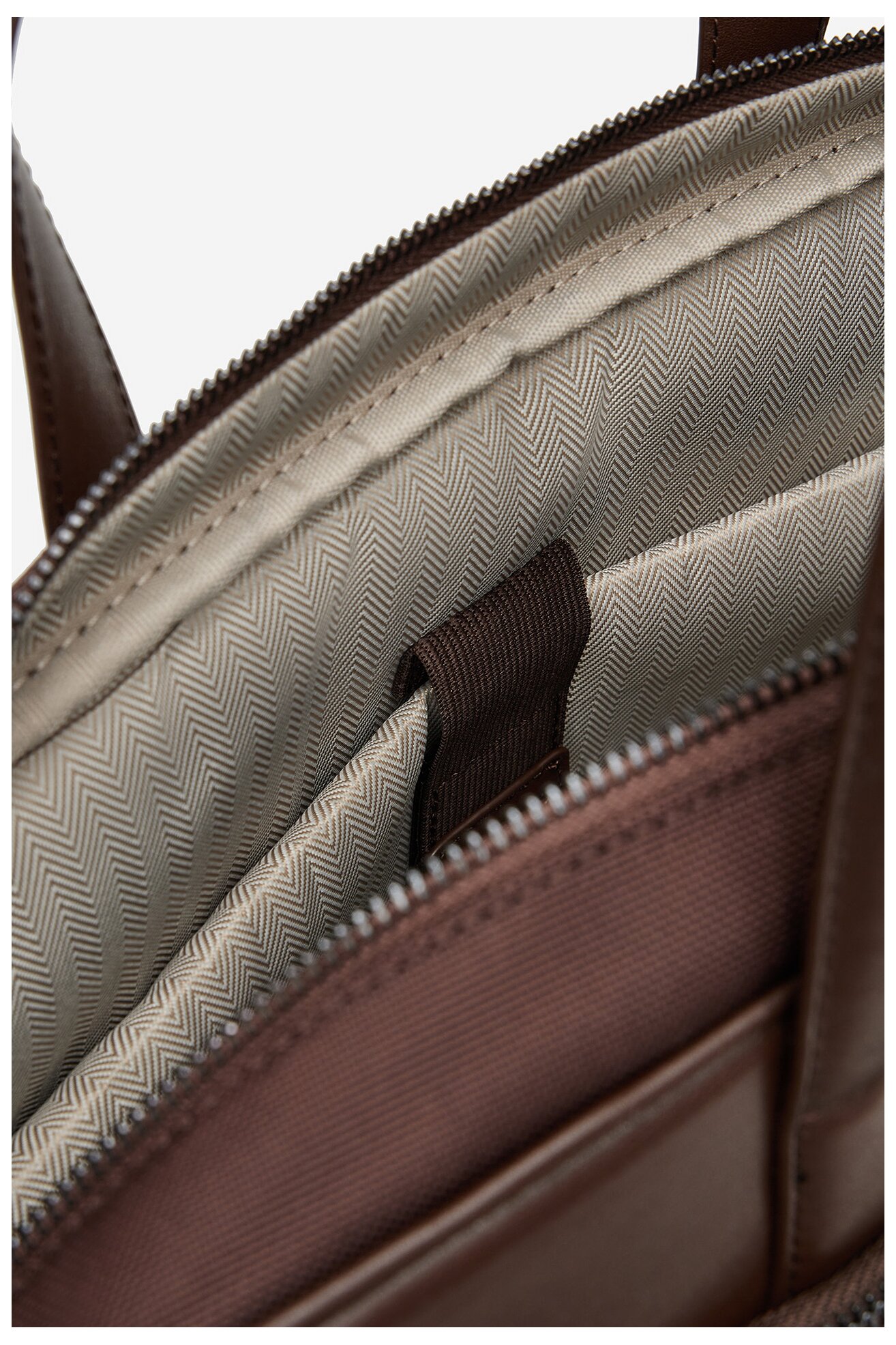 Férfi táska Gino Rossi 05A11192-1 BARNA