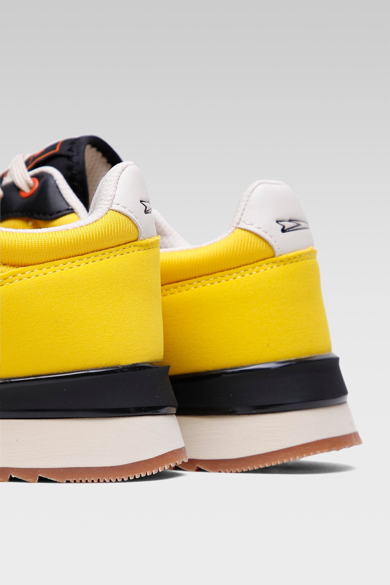 Obuwie sportowe Sprandi MP07-01433-09 Żółty