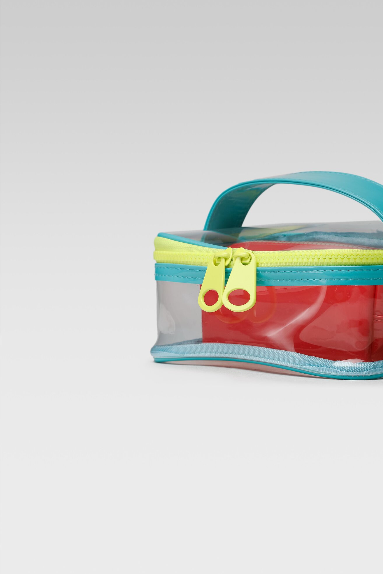 Kosmetyczka ACCCESSORIES 1W1-057-SS22 Zielony