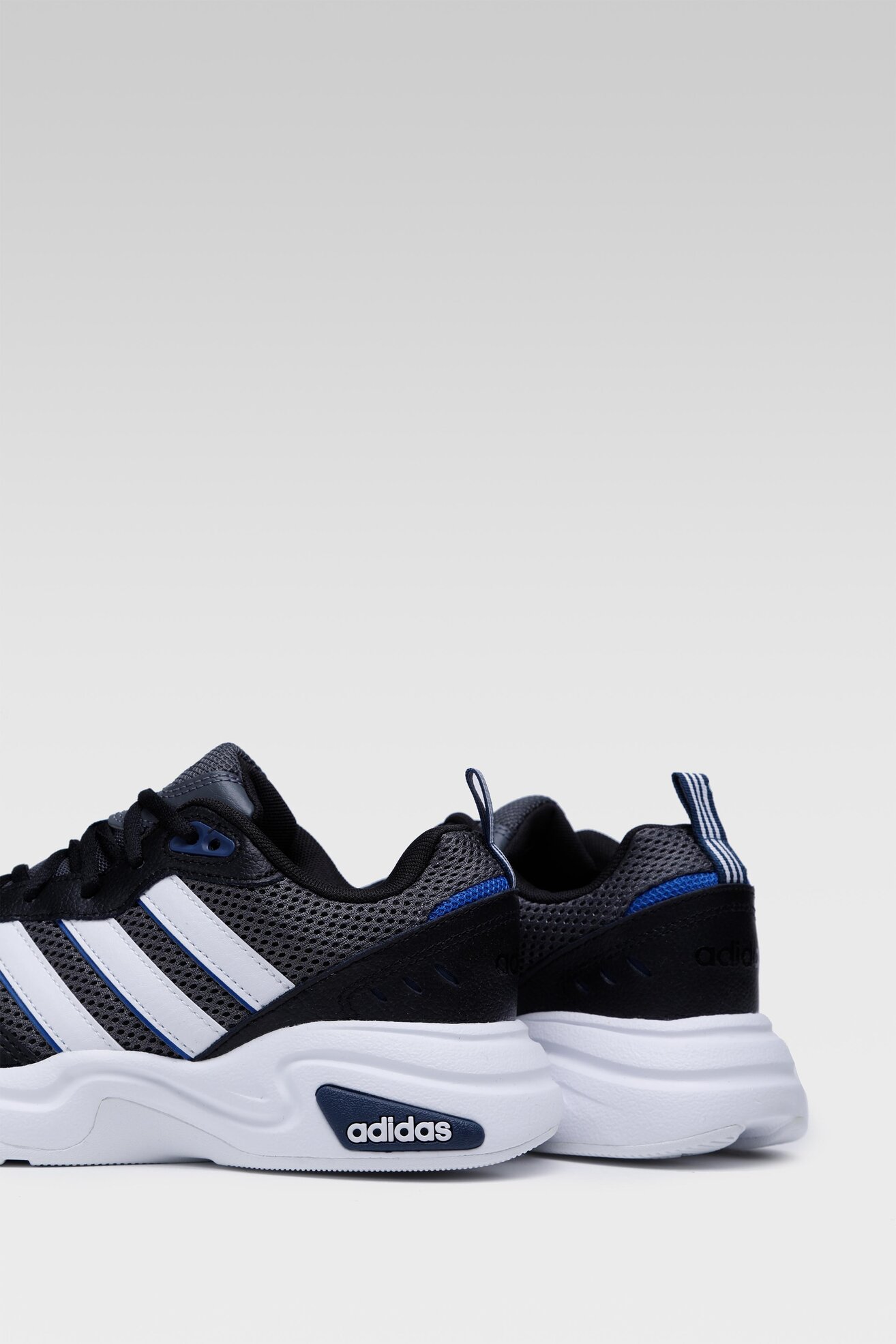 Obuwie sportowe adidas STRUTTER FY8161 Czarny