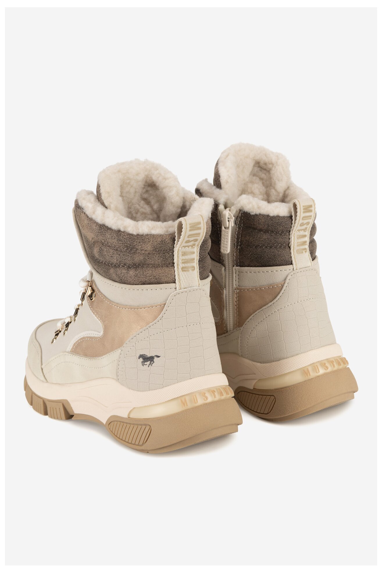 Боти Mustang 1481-605 БЯЛ