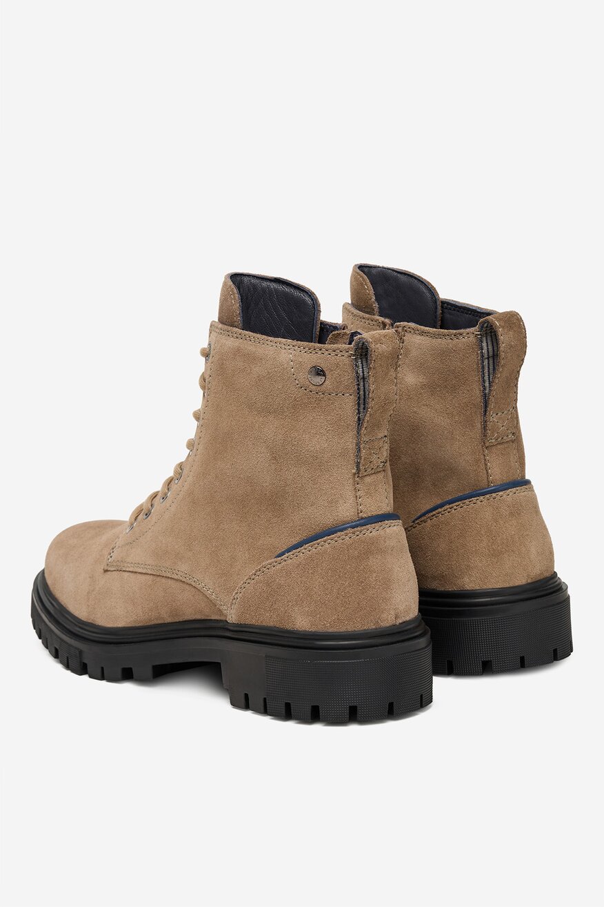 
                Duboke cipele Lasocki TAMNO BEŽ - 5906751454503