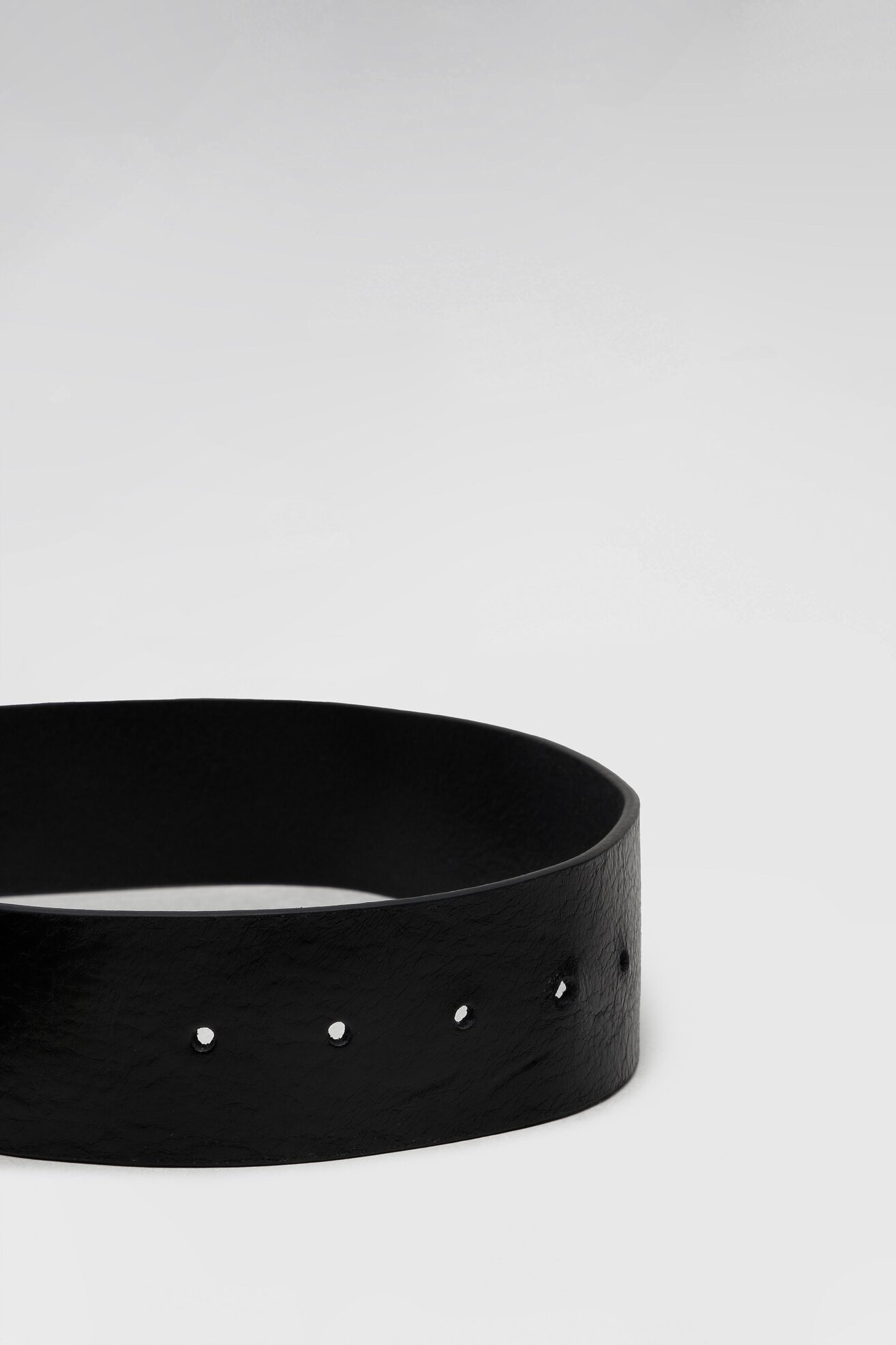 Pasek damski Gino Rossi O3W2-023-SS21 Czarny