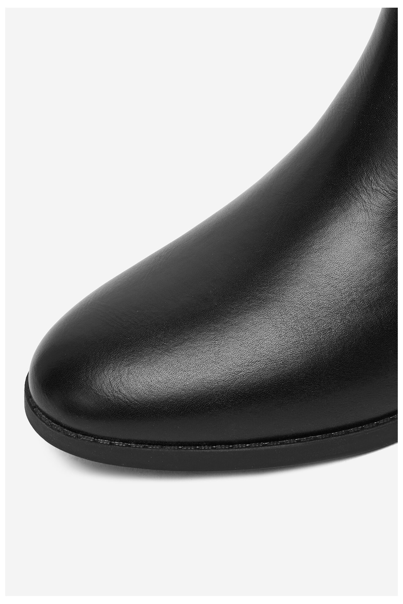 Ghete Clara Barson CEO-JD-I973261 NEGRU