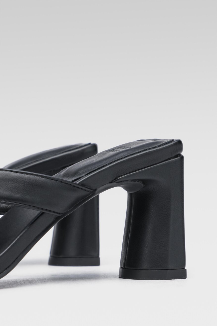 Jenny Fairy - Japonki na obcasie czarne - 5903698547435