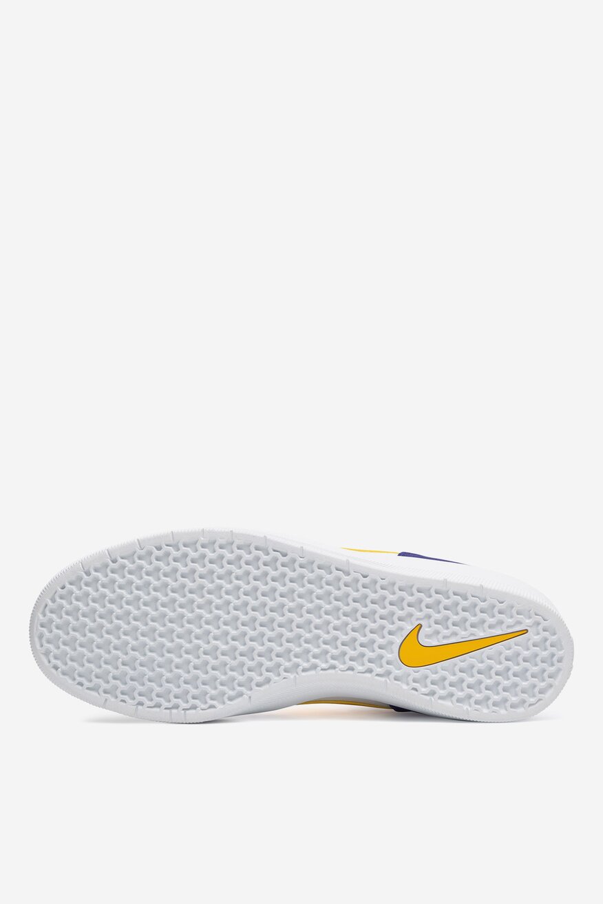 
                Nike - Buty sportowe - 2230076845177