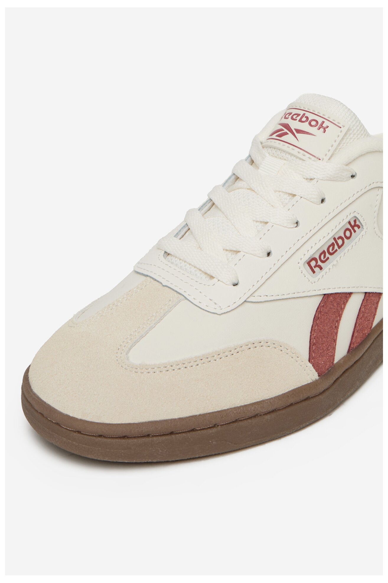 Спортни обувки Reebok FORTE LOUNGER AR30252WCQT КРЕМАВ