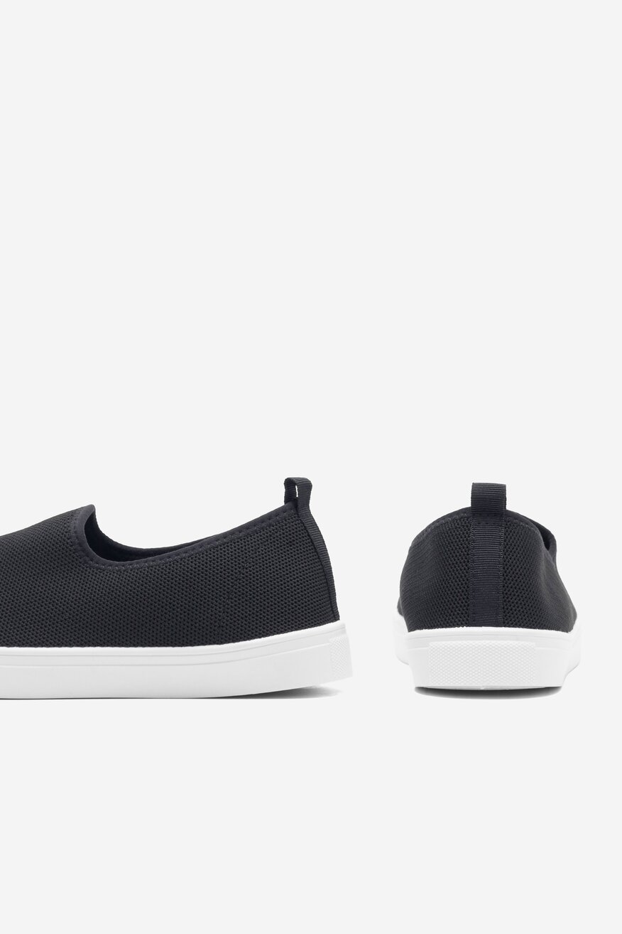 
                Кецове Nelli Blu ЧЕРЕН - 5905588799313