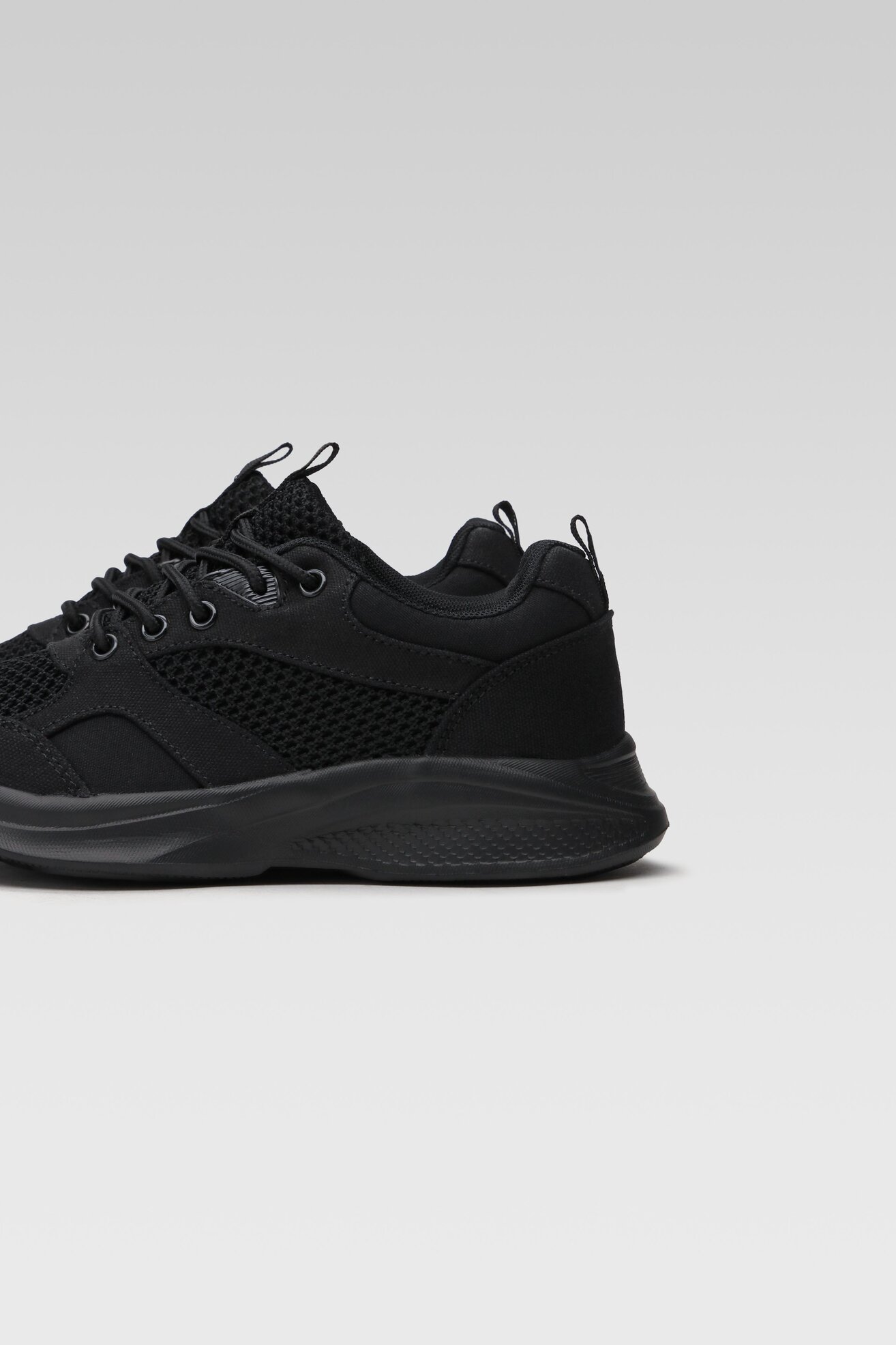 Obuwie sportowe PULSE UP WP66-22758 Czarny