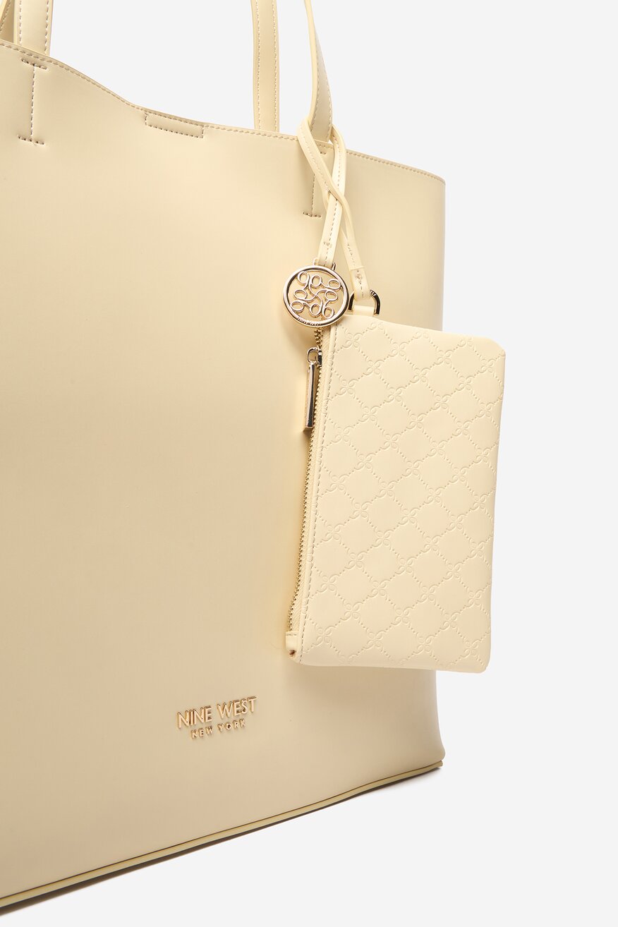 
                Дамска чанта NINE WEST ЖЪЛТ - 5906751543290