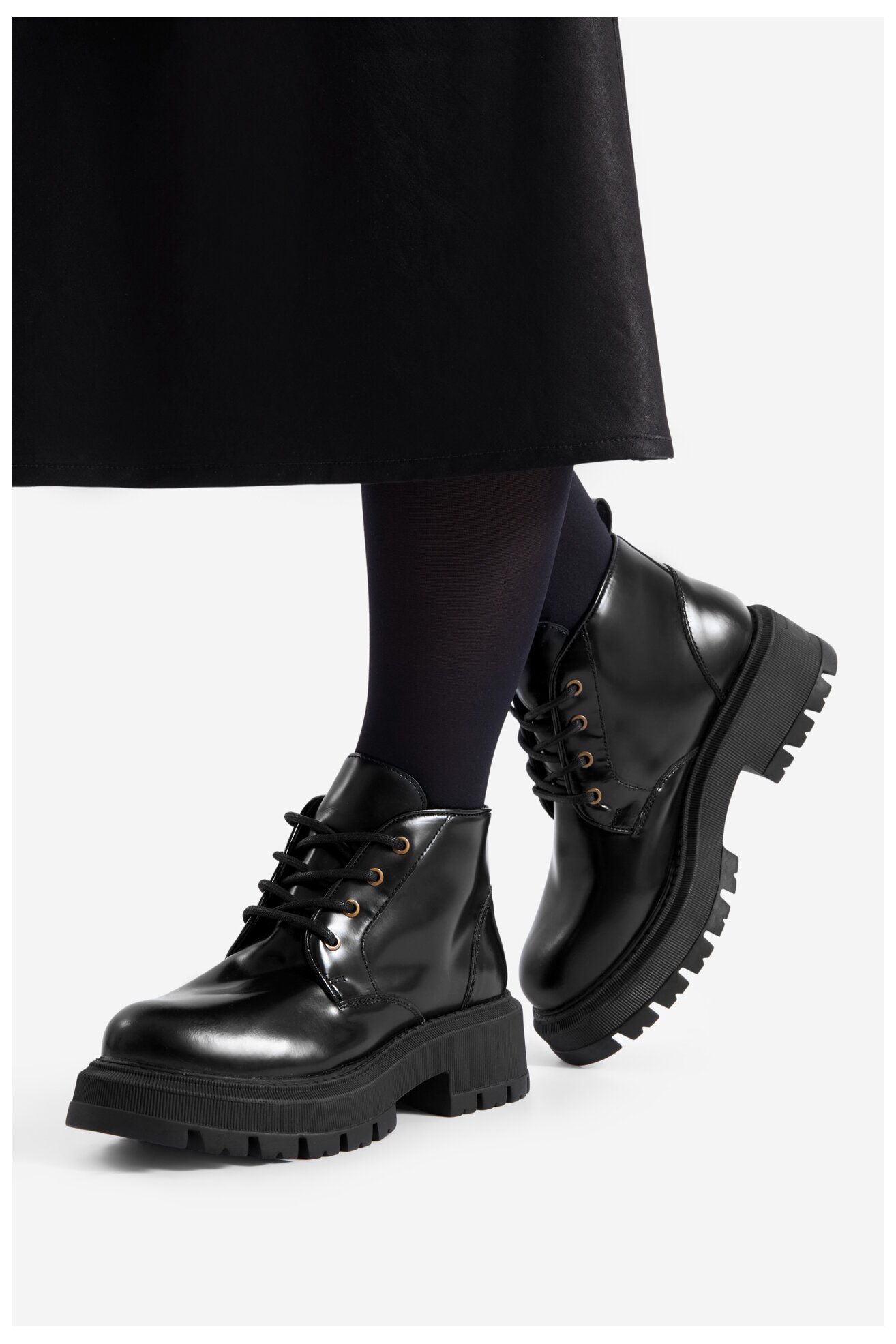 Duboke cipele Badura PILO-SL-04301 CRNA