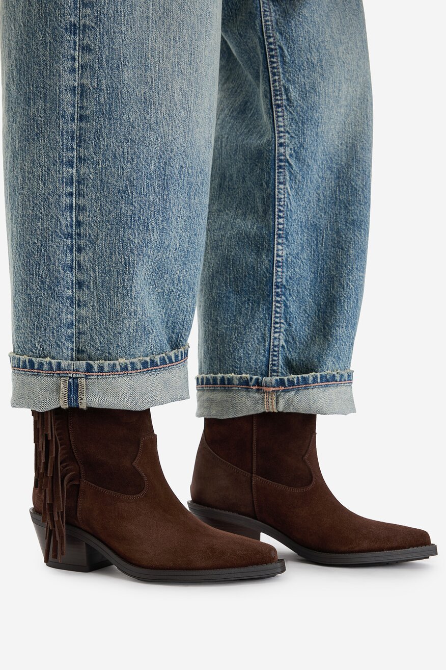 
                Боти Badura ТЪМНОБЕЖОВ - 5906751419076