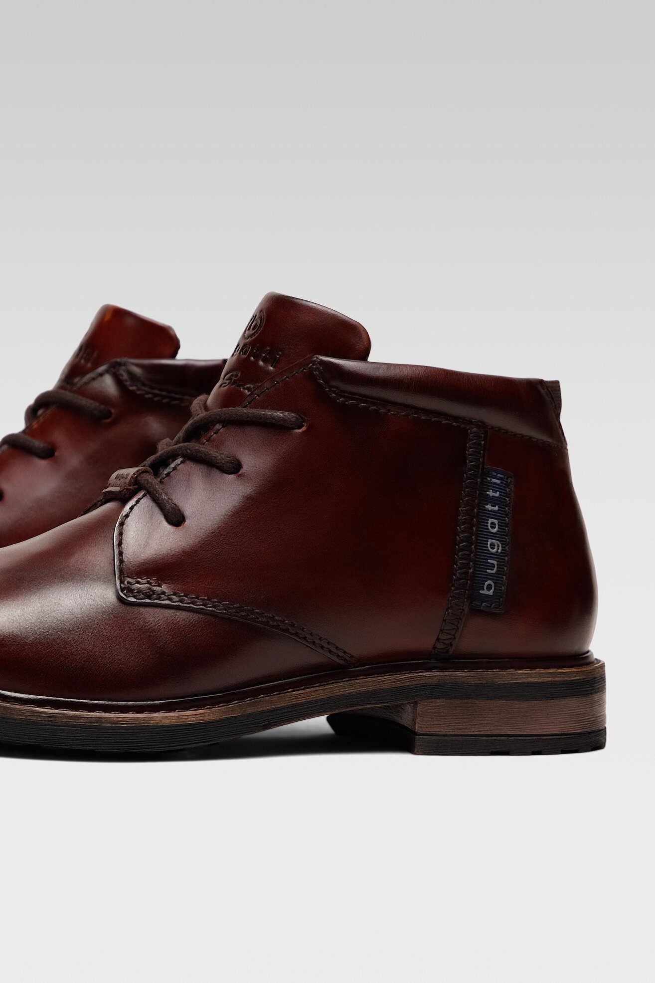 Trzewiki Bugatti 331-78238-1000-6100 Brązowy ciemny