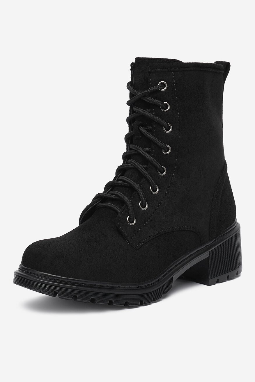 
                Боти DeeZee ЧЕРЕН - 5904410887600