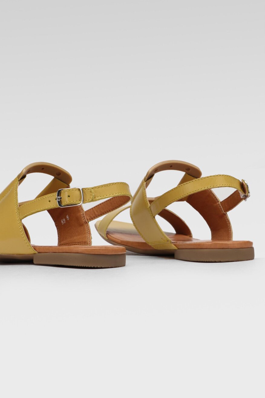 
                Lasocki - Skórzane sandały żółte - 5903698614274