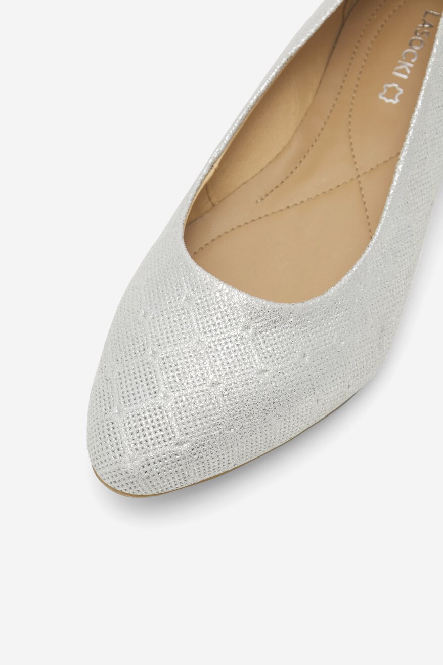 
                Балерина Lasocki СРЕБРИСТ - 5905588370567