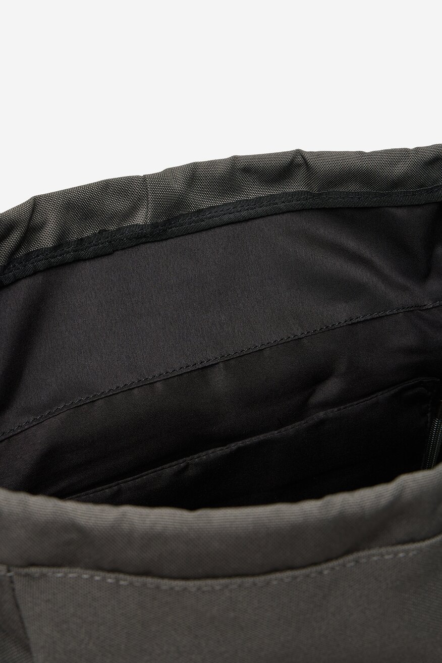 Мъжка чанта G-STAR RAW ТЪМНОСИВ - 5906751342404