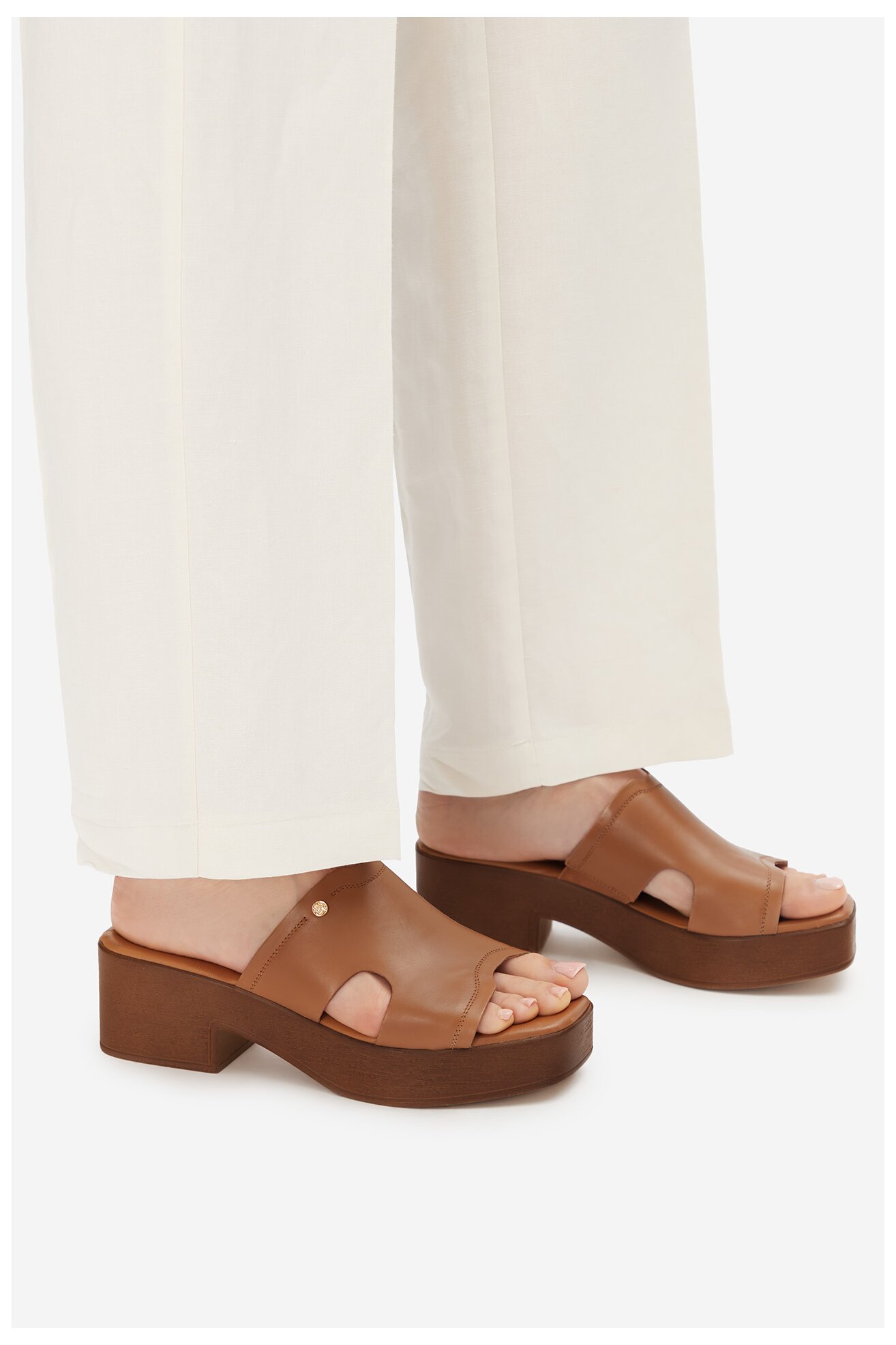 Șlapi Lasocki WI16-2356-01 CREM