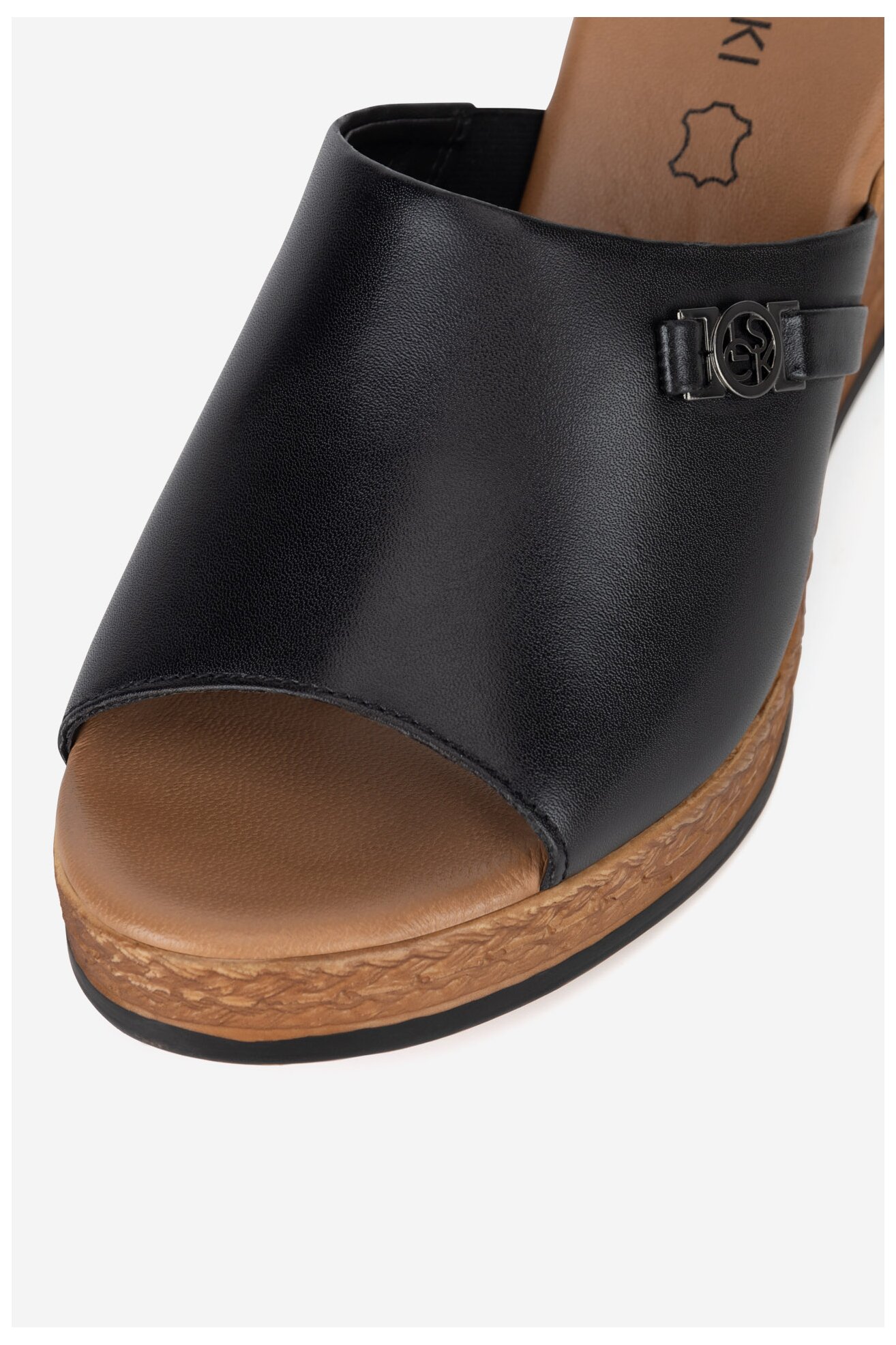 Klapki Lasocki WI23-283-10 Czarny