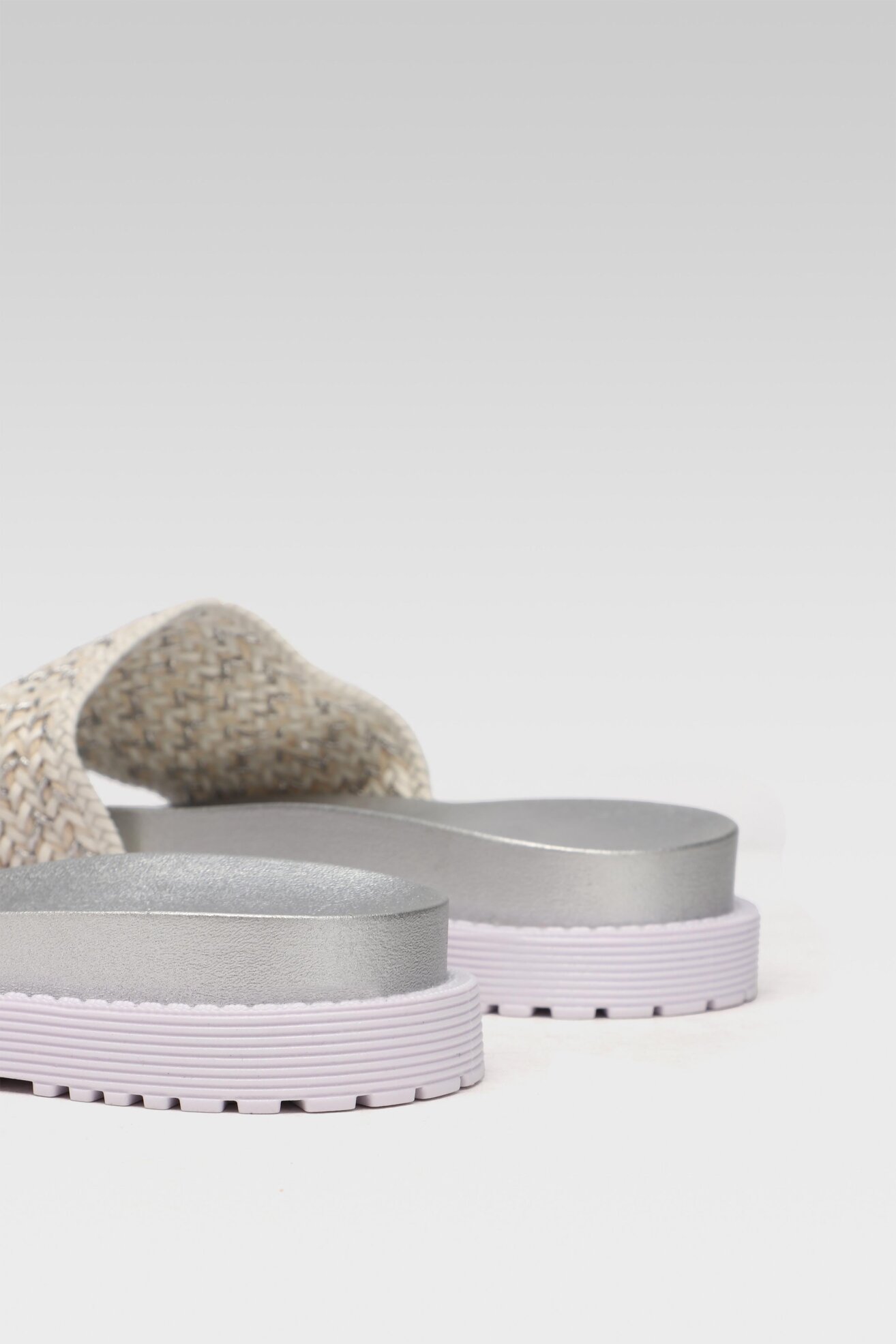 Klapki Bassano WSK1668-01 Srebrny