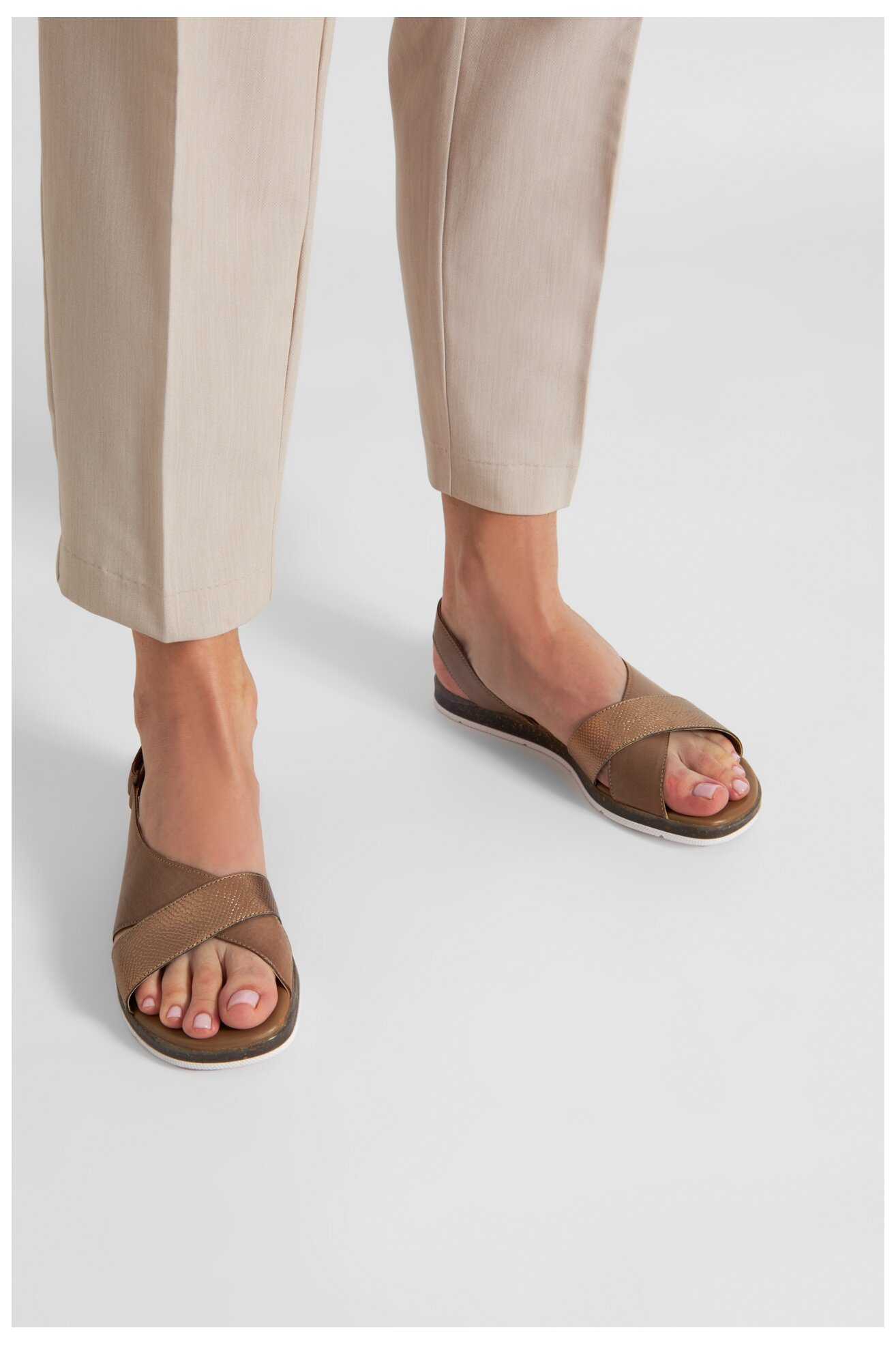 Сандали Lasocki WI16-740A-01 СВЕТЛОКАФЯВ