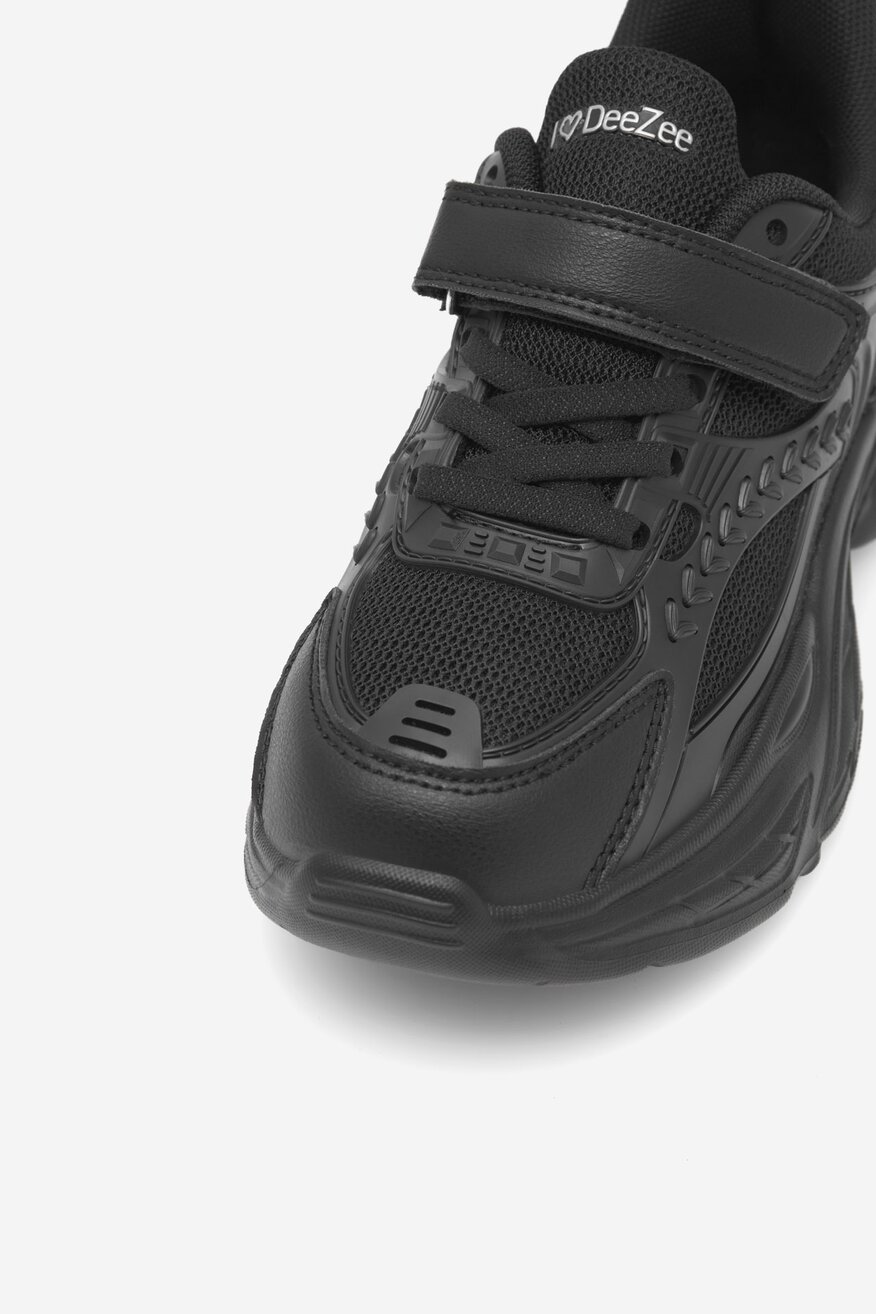 
                Сникърси DeeZee ЧЕРЕН - 5905588433859