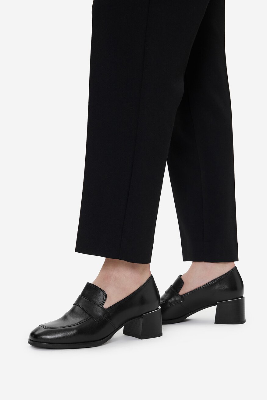 
                Lasocki - Półbuty skórzane - 5906751561126