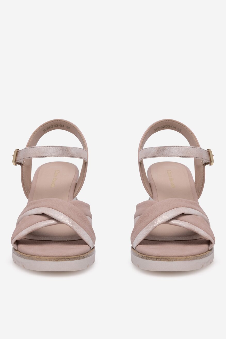 
                Clara Barson - Sandały na koturnie - 5905588575559