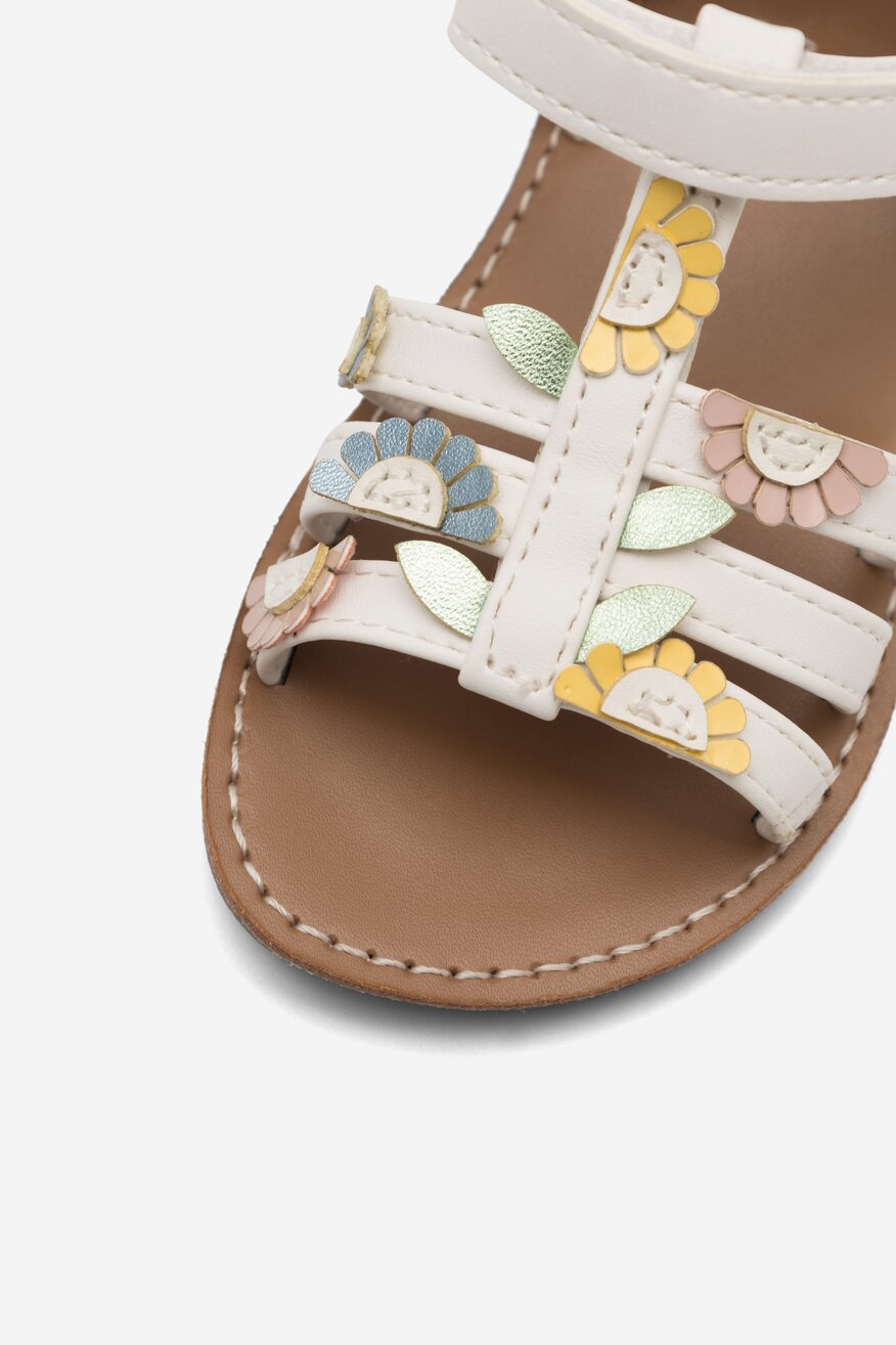 
                Nelli Blu - Sandały białe - 5904862821658