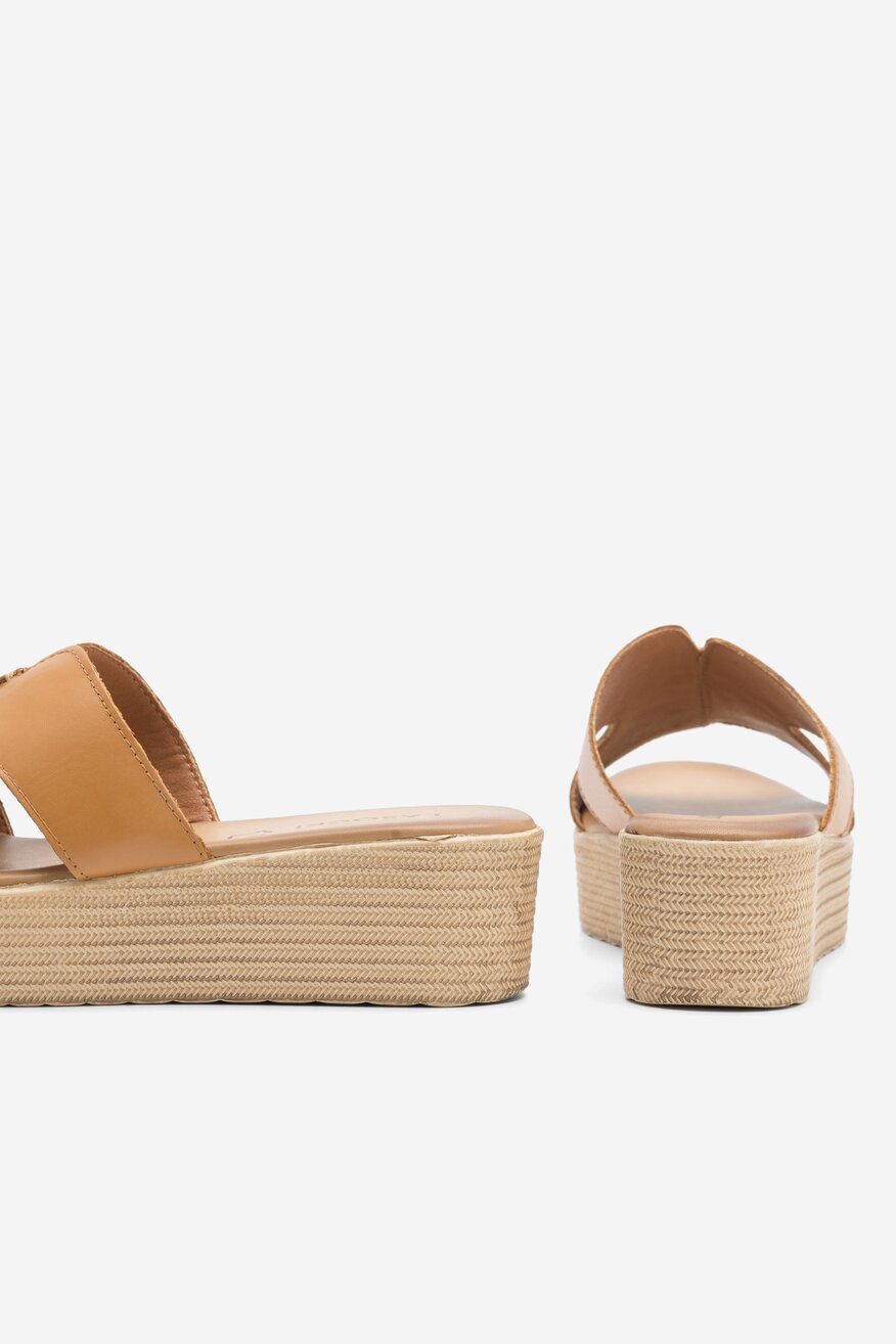 
                Papuče Lasocki KAMEL - 5904862837734