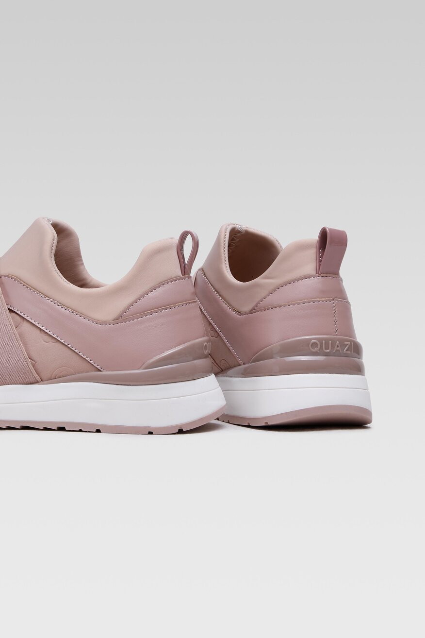 
                Quazi - Sneakersy różowe - 5904248458072